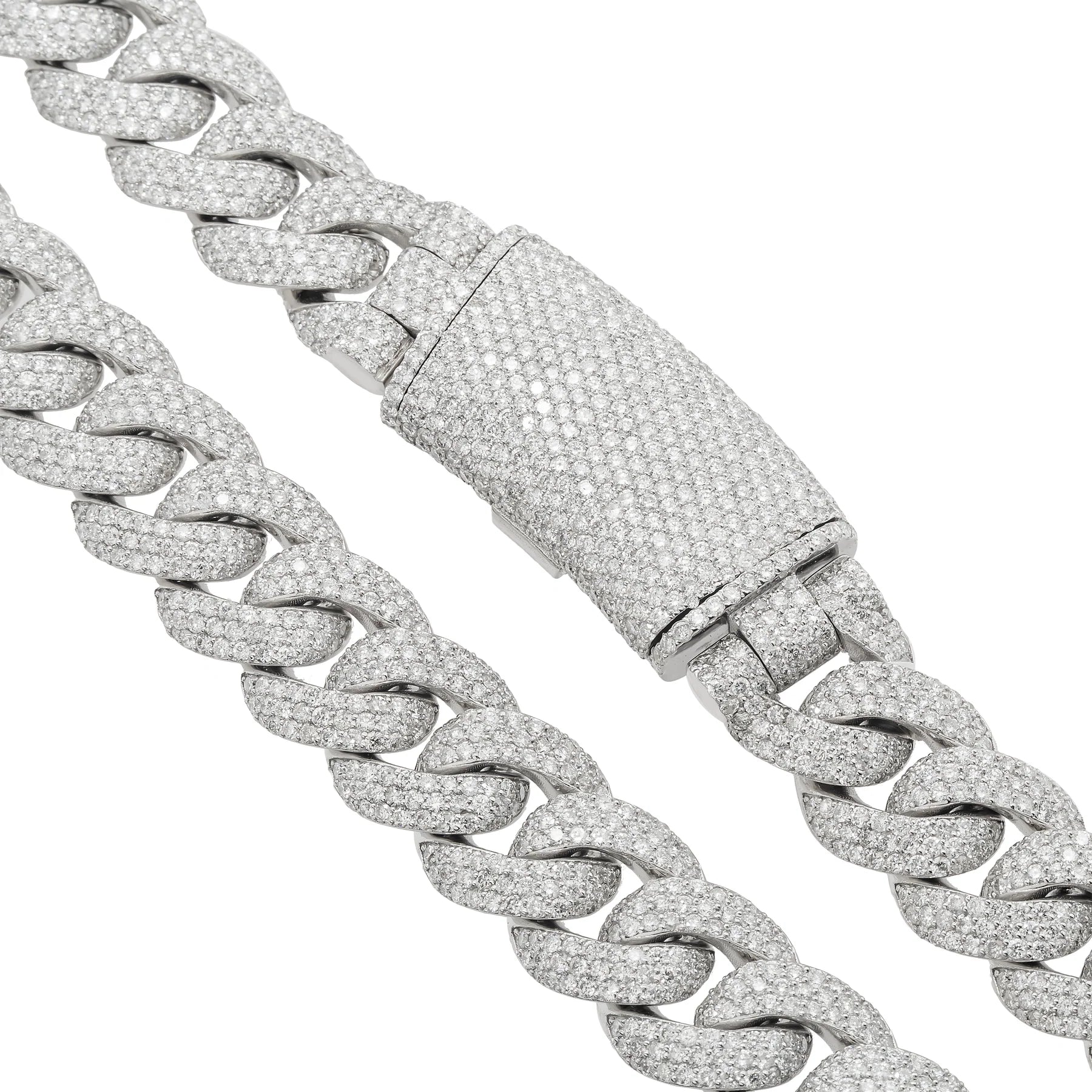 FLOWER SETTING DIAMOND CUBAN