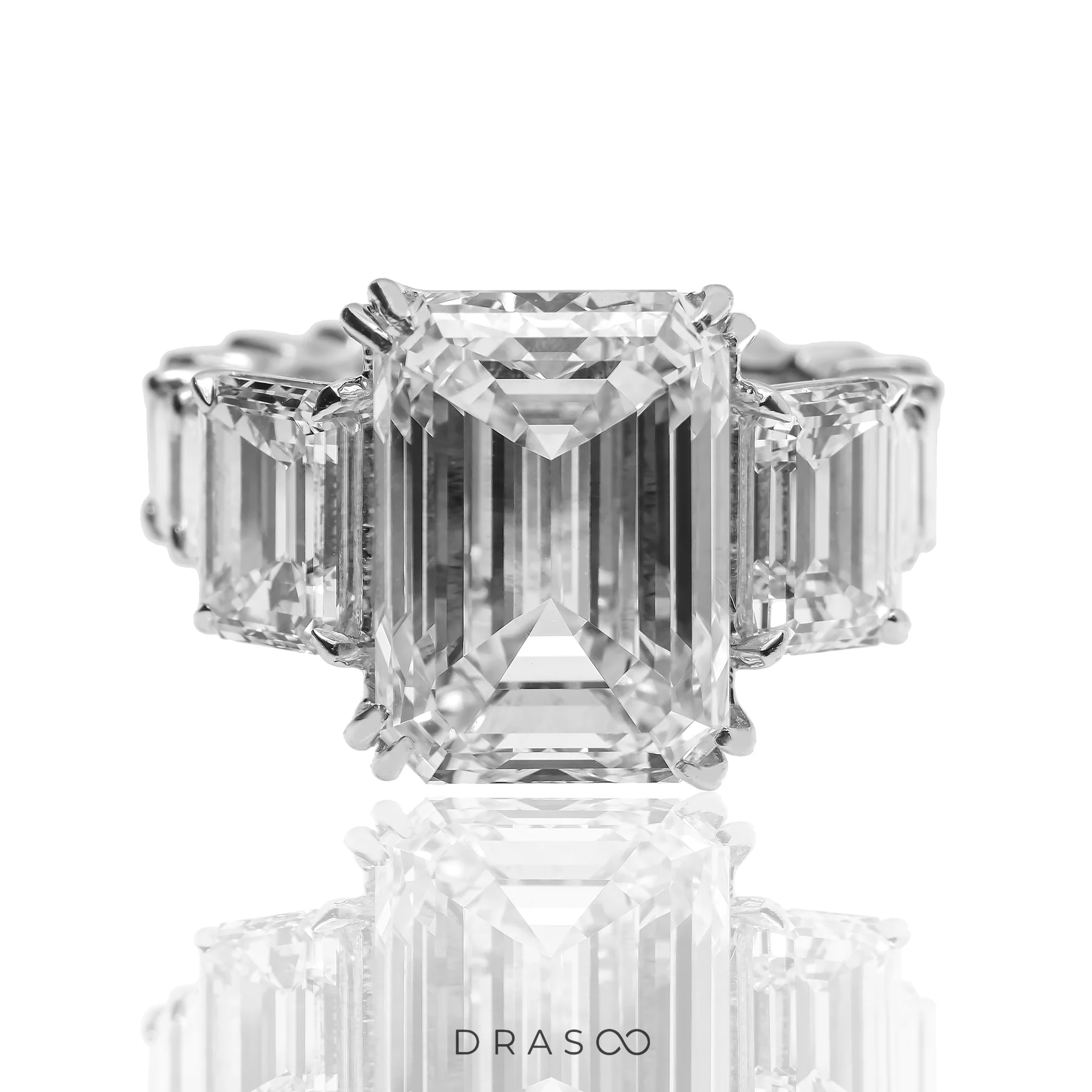 EMERALD CUT ENGAGEMENT RING