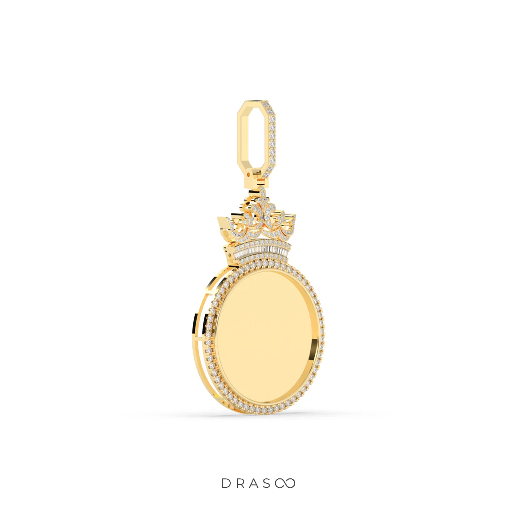 KING STYLE DIAMOND FRAME PENDANT