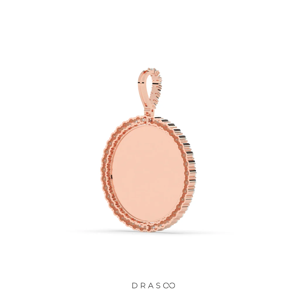 ROUND GOLD PENDANT WITH DIAMONDS