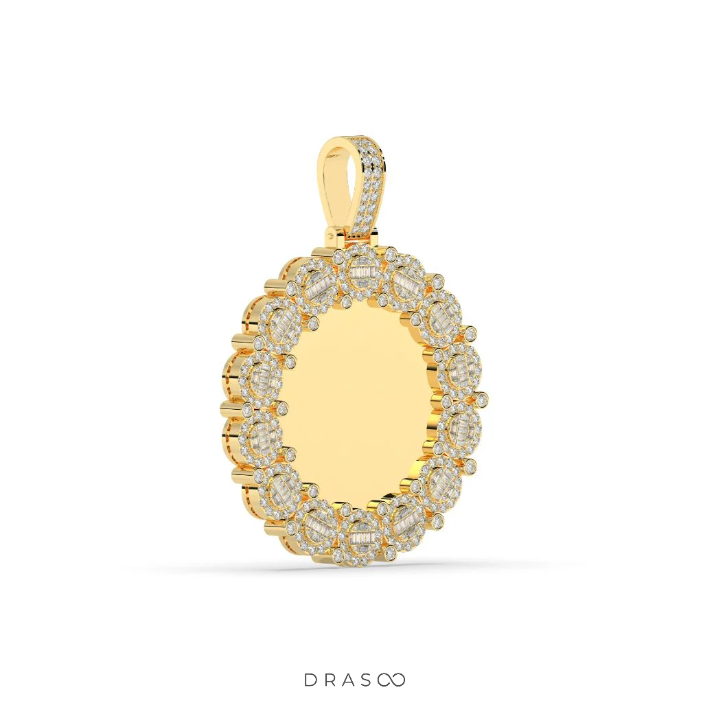LUXURY FLOWER FRAME ROUND PENDANT