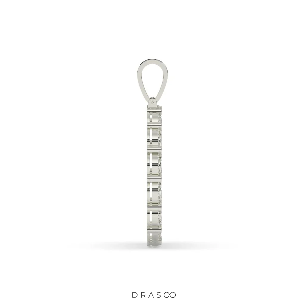 LUXURY FLOWER FRAME ROUND PENDANT
