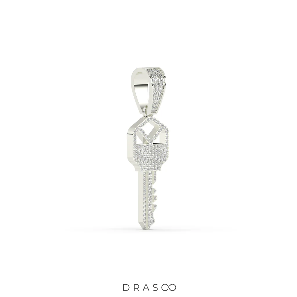 KEY DIAMOND  PENDANT