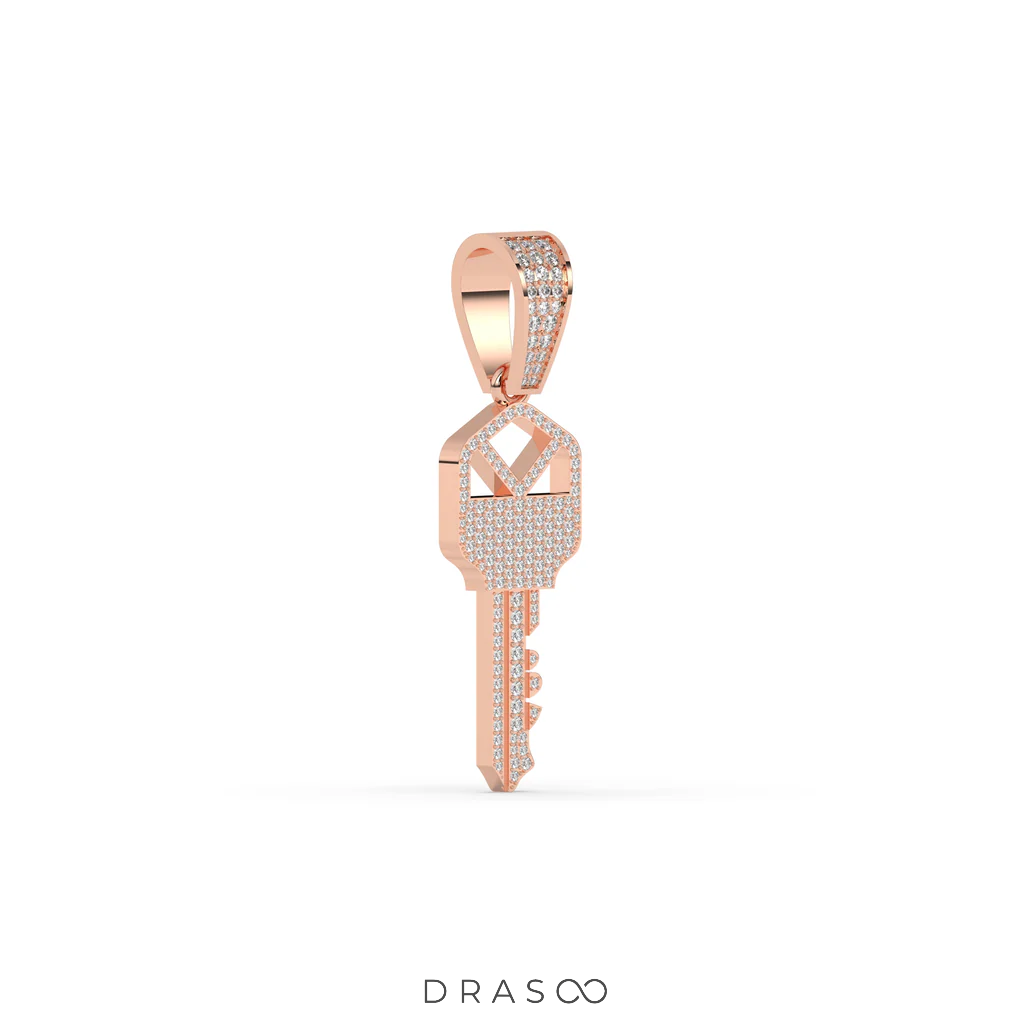 KEY DIAMOND  PENDANT