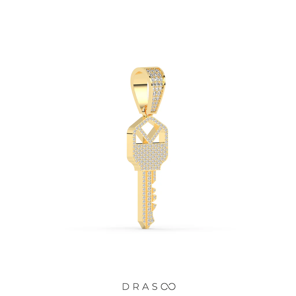 KEY DIAMOND  PENDANT