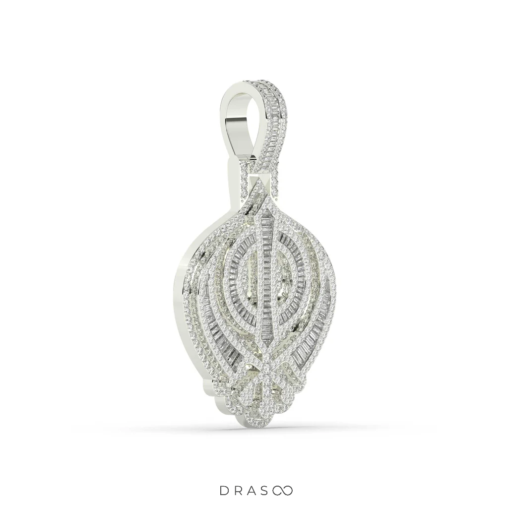 BAGUETTE AND ROUND DIAMOND ICED OUT HIP HOP PENDANT