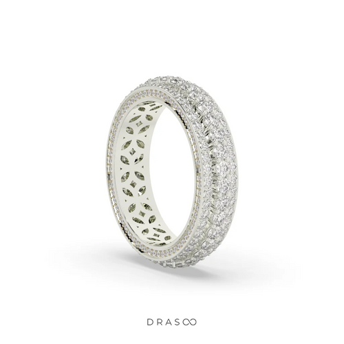 CLASSIC DIAMOND ETERNITY GOLD BAND