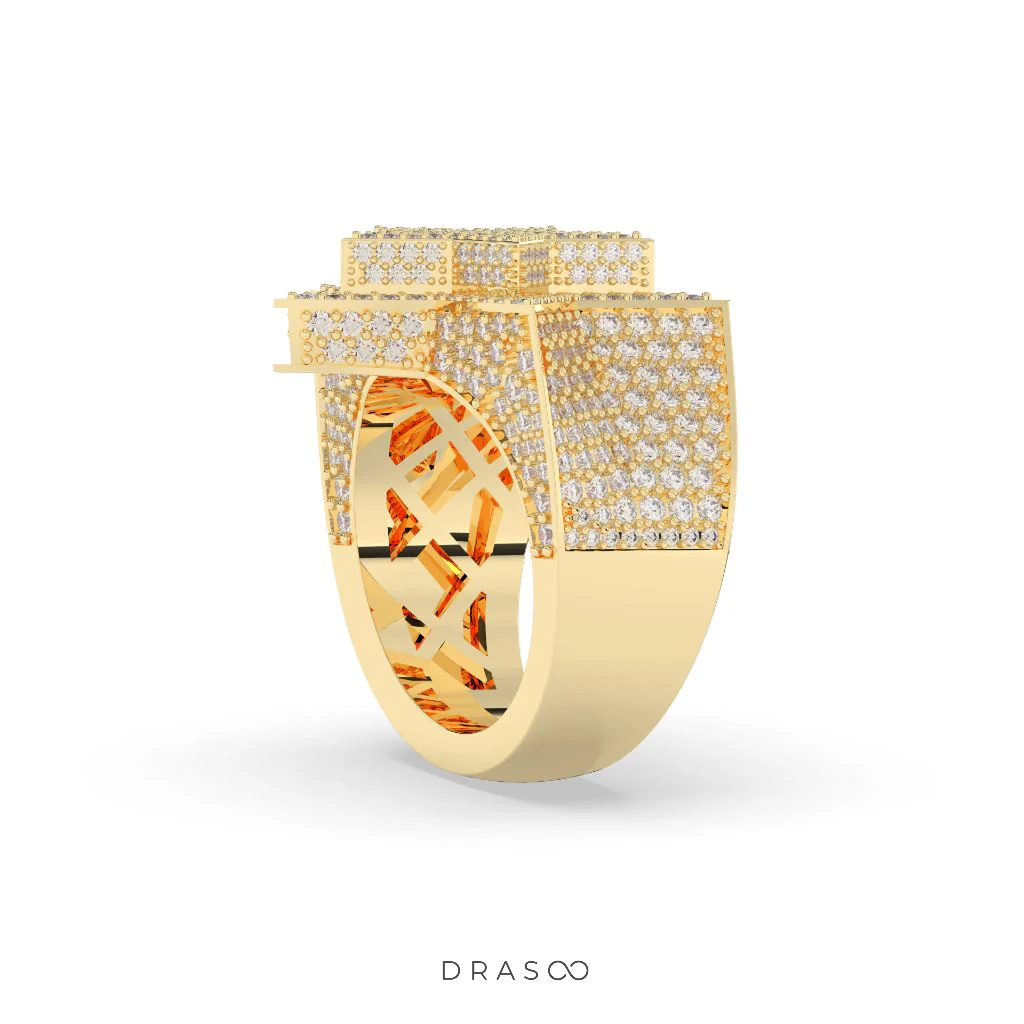 SHINING STAR PAVÉ STATEMENT RING