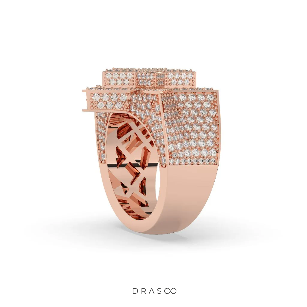 SHINING STAR PAVÉ STATEMENT RING