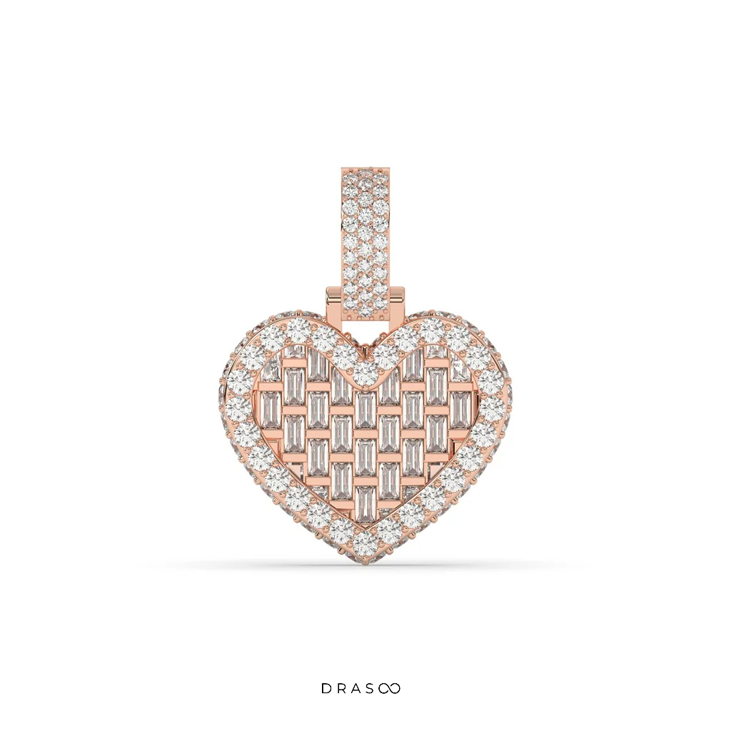 BAGUETTE HEART DIAMOND GOLD PENDANT