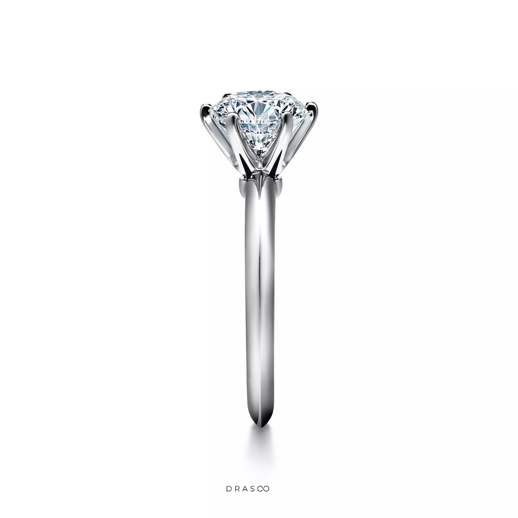 Engagement Ring in Platinum