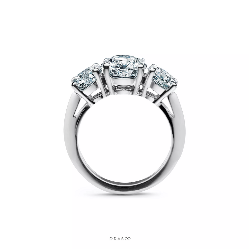 Engagement Ring in Platinum