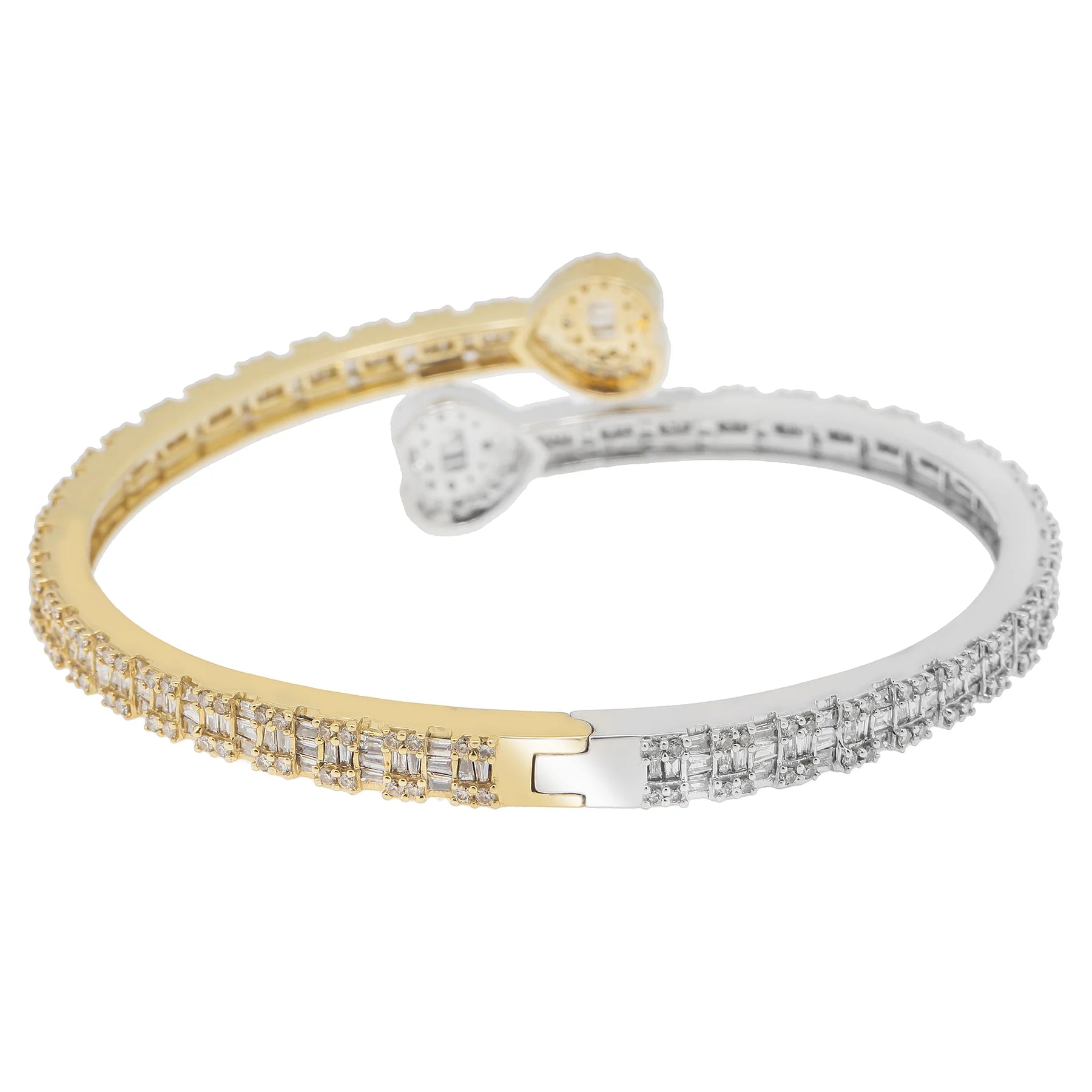 DIAMOND HEART BANGLE