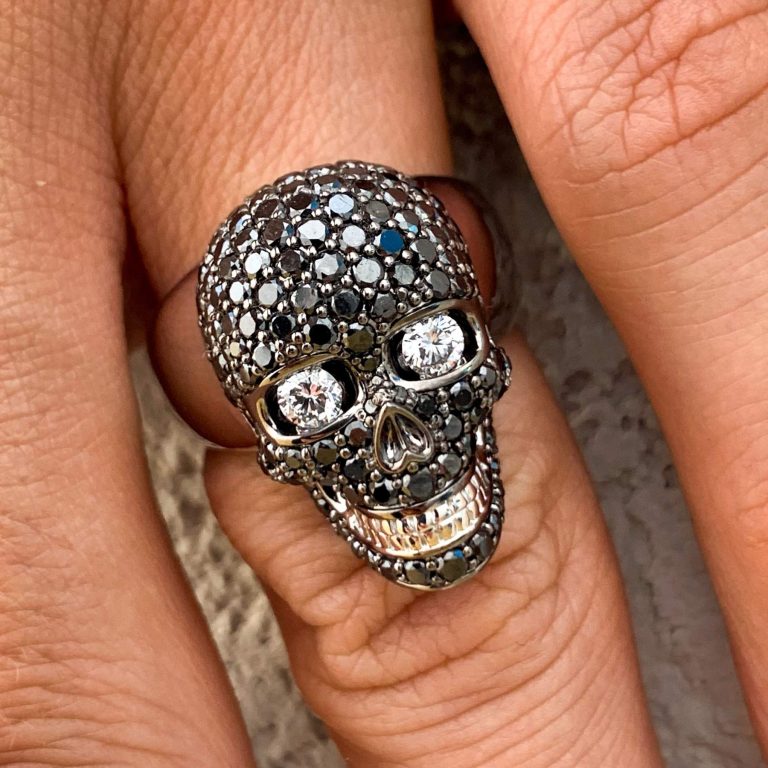 GOLD SKULL RING – 3.5CT BLACK DIAMOND