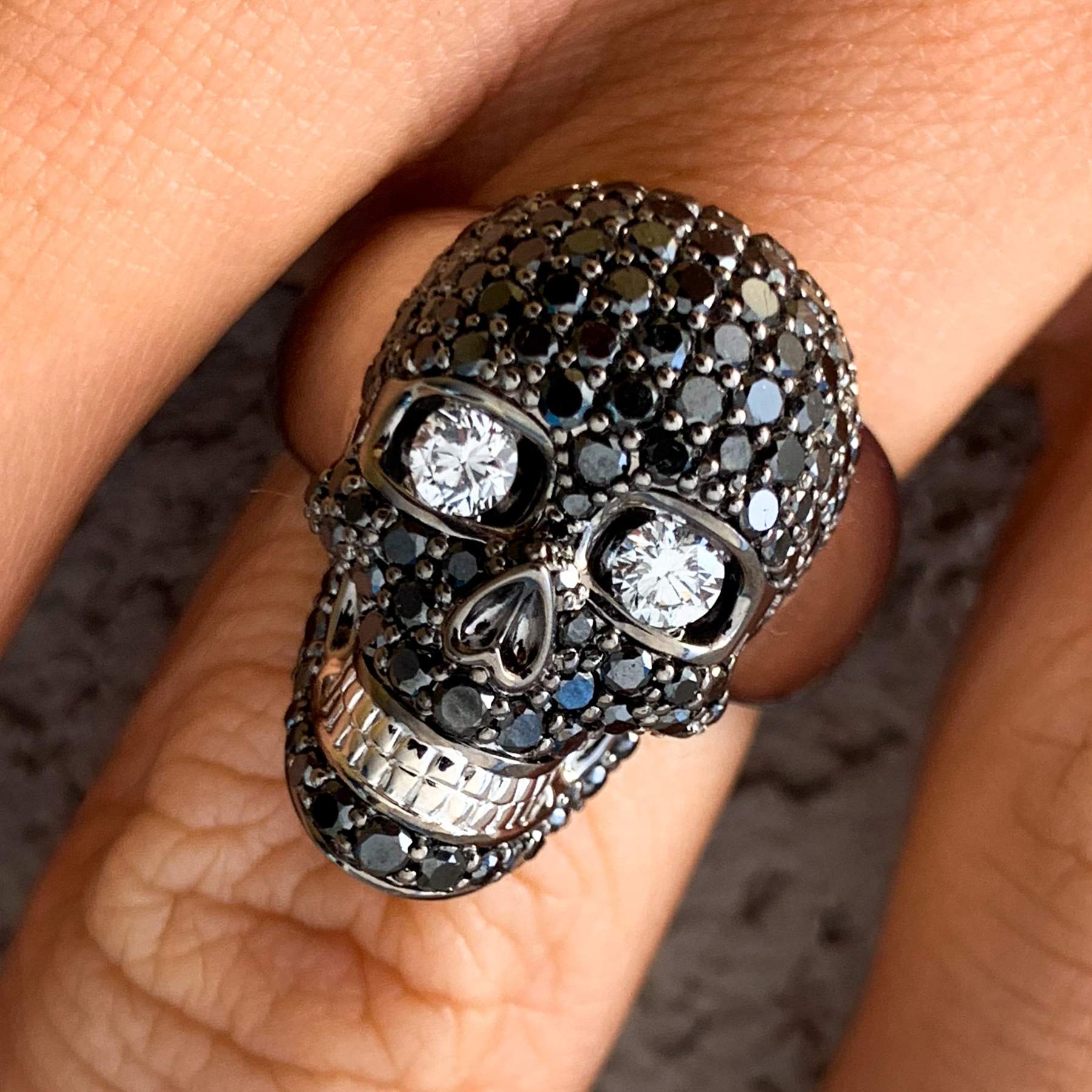 GOLD SKULL RING – 3.5CT BLACK DIAMOND