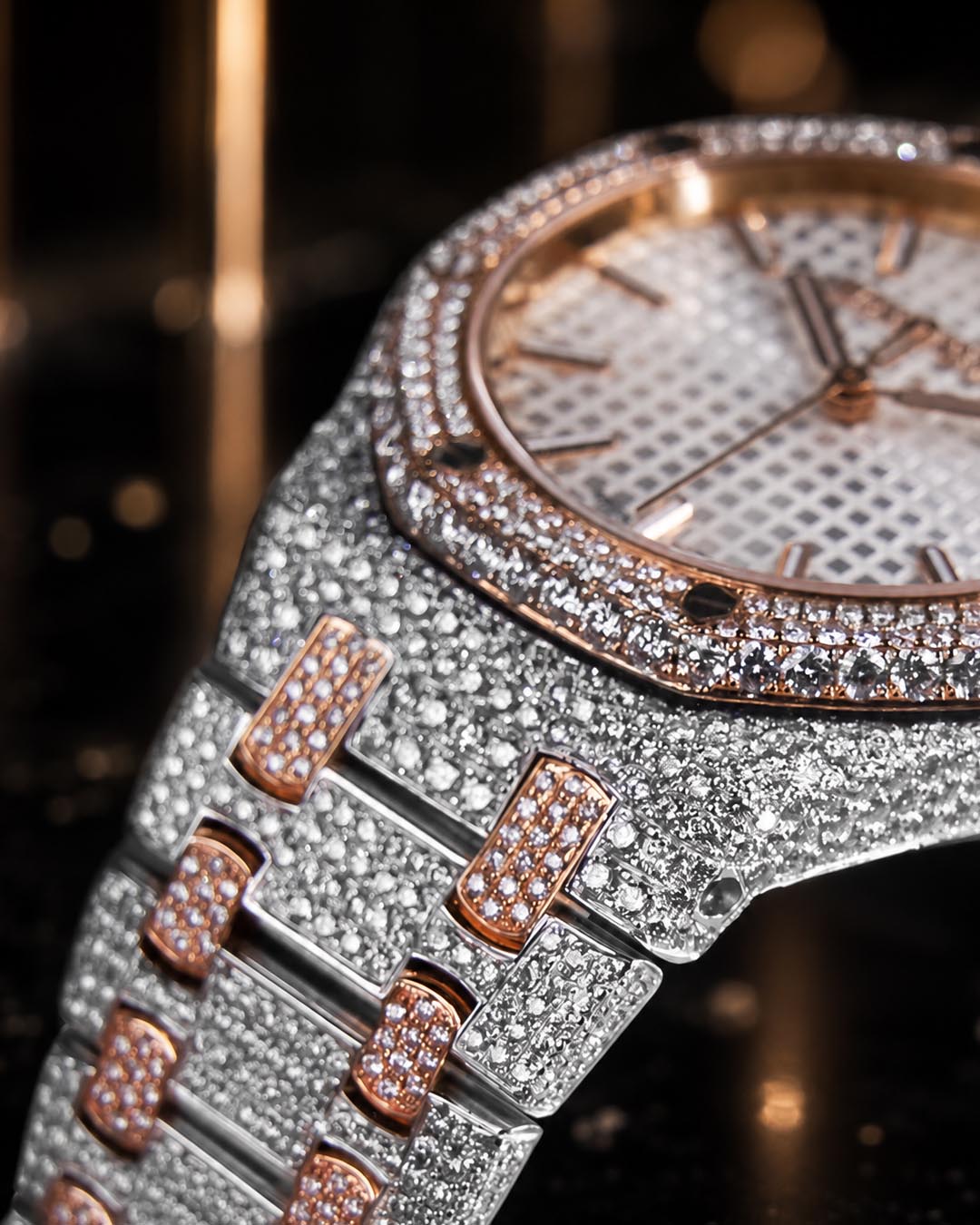 Audemars Piguet – Royal Oak 34 mm – Stainless Steel & Rose Gold – Silver "Grande Tapisserie" Dial – Custom Diamond-Set
