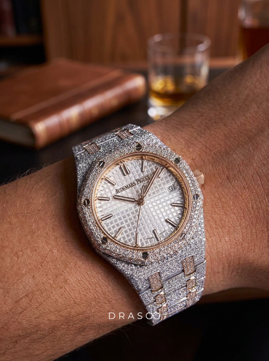 Audemars Piguet – Royal Oak 34 mm – Stainless Steel & Rose Gold – Silver "Grande Tapisserie" Dial – Custom Diamond-Set