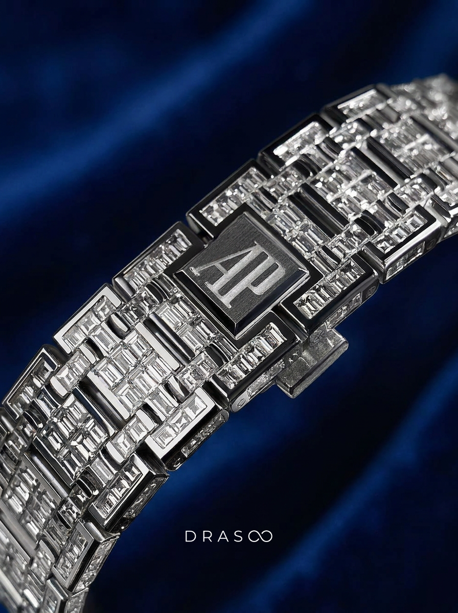 Audemars Piguet – Royal Oak Offshore 42 mm – Full Custom 18k White Gold set with VVS/VS Baguette Diamonds