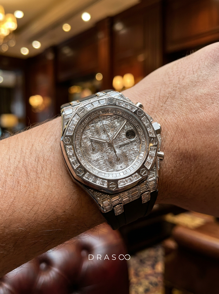 Audemars Piguet – Royal Oak Offshore 42 mm – Full Custom 18k White Gold set with VVS/VS Baguette Diamonds – Black Rubber Strap