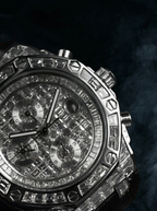 Audemars Piguet – Royal Oak Offshore 42 mm – Full Custom 18k White Gold set with VVS/VS Baguette Diamonds – Black Rubber Strap
