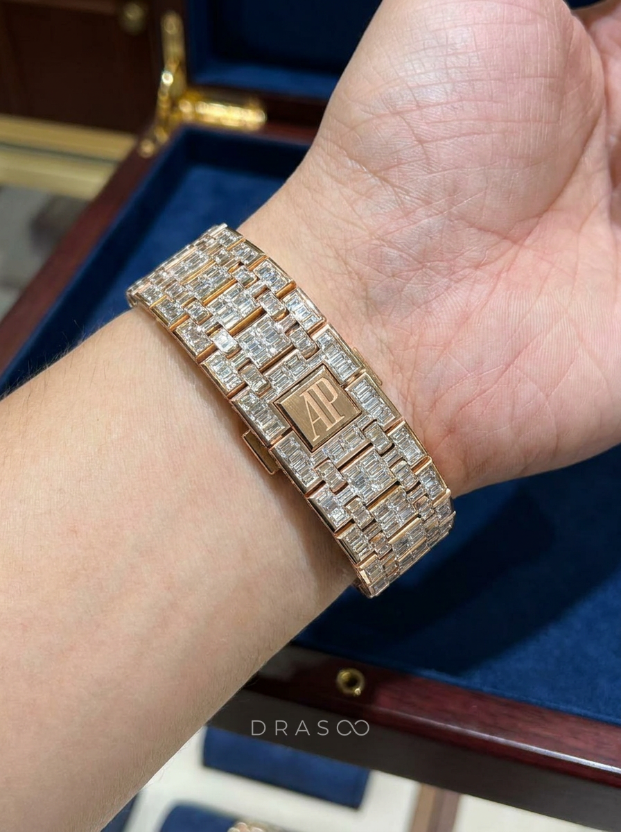Audemars Piguet – Royal Oak Skeleton 41mm – Full Custom 18k Rose Gold set with VVS/VS Baguette Diamonds