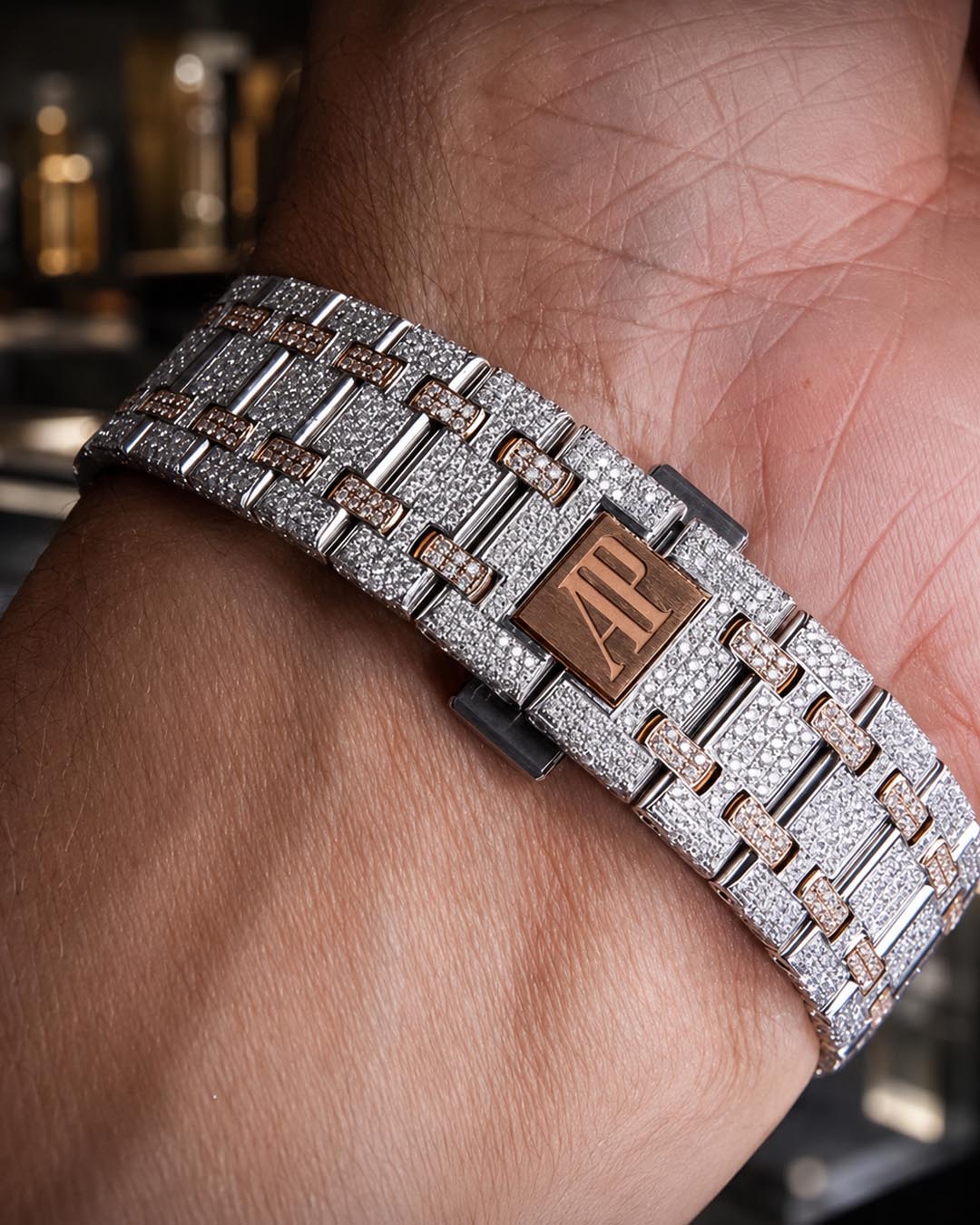 Audemars Piguet – Royal Oak 34 mm – Stainless Steel & Rose Gold – Silver "Grande Tapisserie" Dial – Custom Diamond-Set