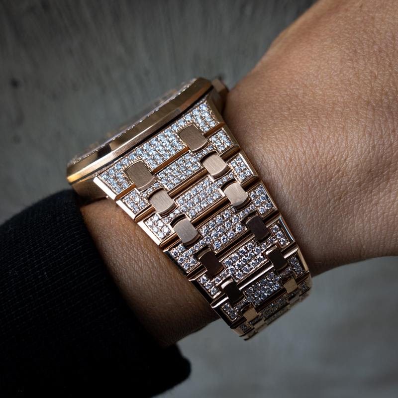 AUDEMARS PIGUET 15500 – ROYAL OAK 41 – 18CT PINK GOLD – CUSTOM DIAMOND SET