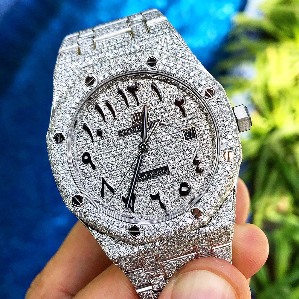 AUDEMARS PIGUET – ROYAL OAK 41 – STEEL – CUSTOM PAVÉ DIAMOND SET (ARABIC)