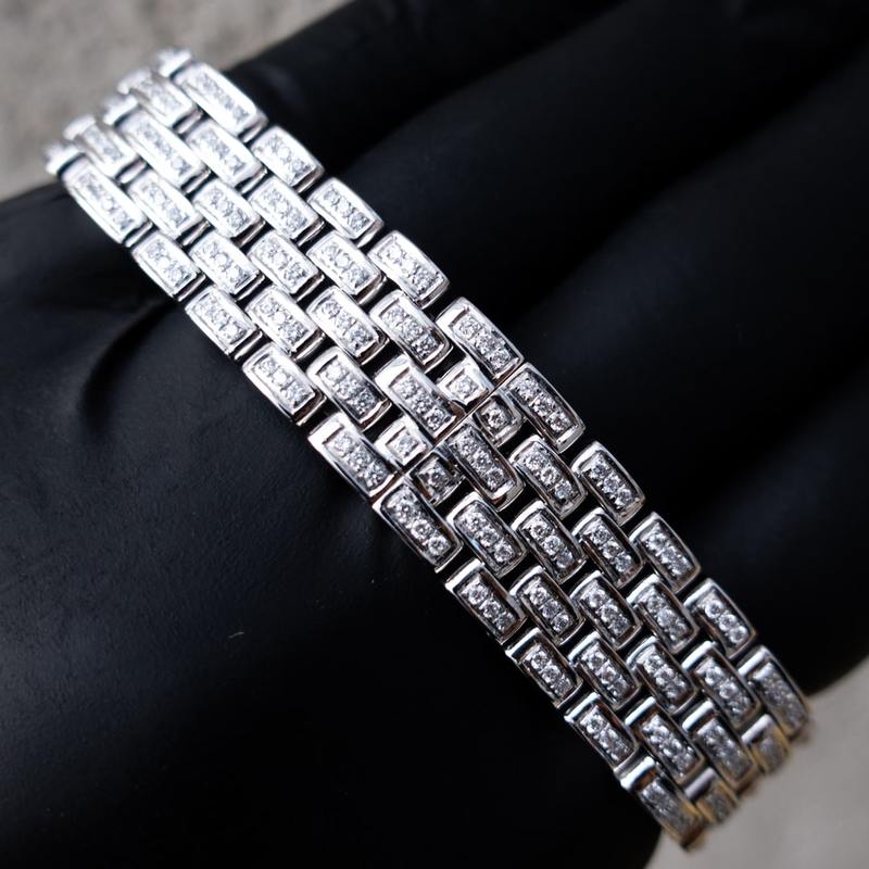 CARTIER – LADIES PANTHÈRE DE CARTIER – MEDIUM MODEL – QUARTZ – CUSTOM DIAMOND-SET