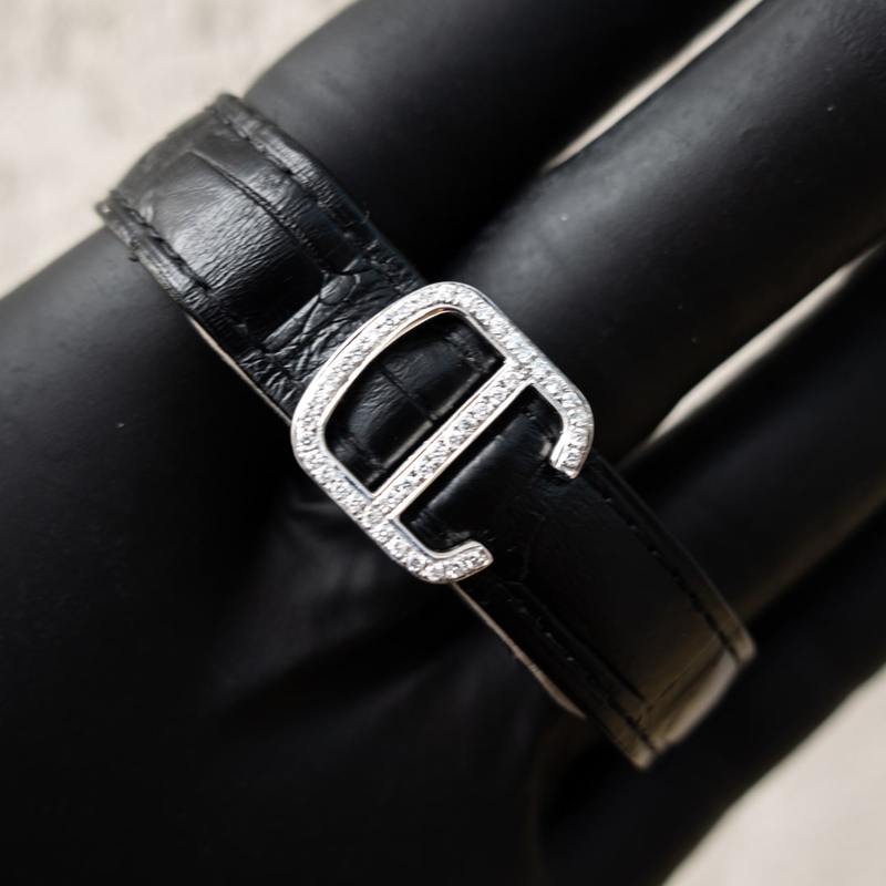 CARTIER – LADIES BALLON BLEU DE CARTIER – SILVERED GUILLOCHÉ DIAL – CUSTOM DIAMOND-SET