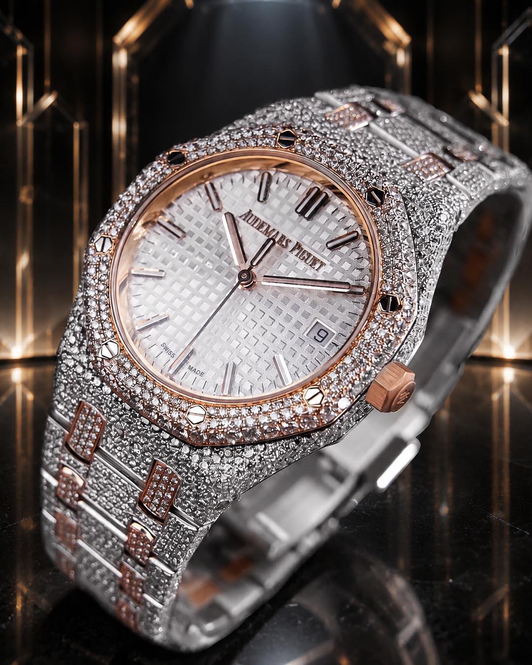 Audemars Piguet – Royal Oak 34 mm – Stainless Steel & Rose Gold – Silver "Grande Tapisserie" Dial – Custom Diamond-Set