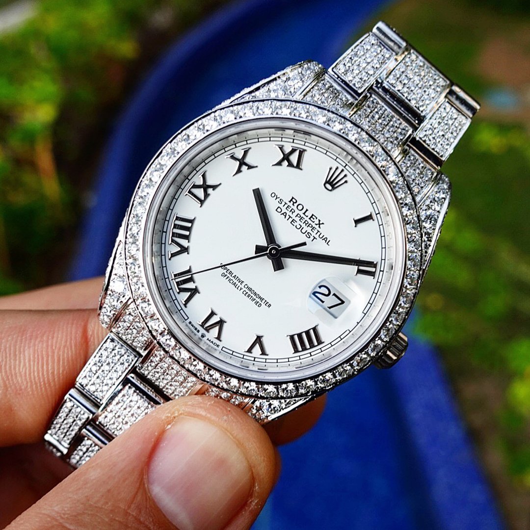 ROLEX DATEJUST 41 – OYSTERSTEEL – OYSTER – WHITE ROMAN – CUSTOM DIAMOND SET