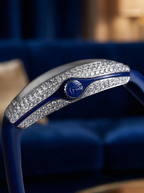 Franck Muller – Vanguard 35 mm – White "Color Dreams" Dial – Custom Diamond-Set – Blue Strap