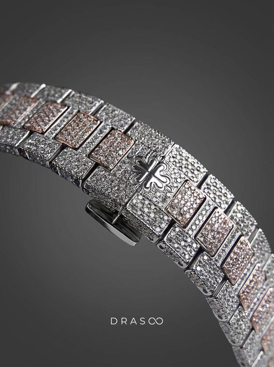 Patek Philippe Nautilus 40.5 mm – Stainless Steel & Rose Gold – Blue Dial
