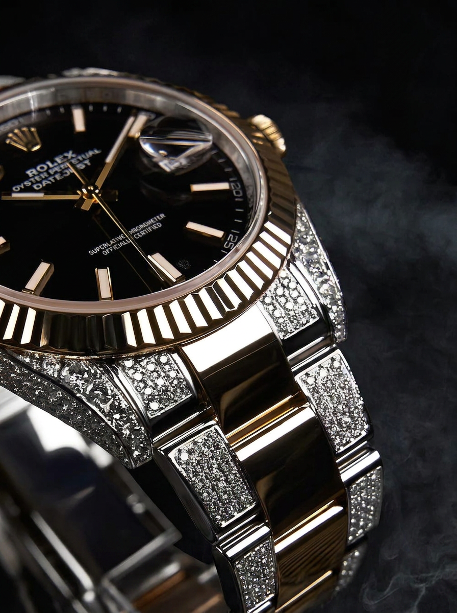 Rolex Datejust 41 – Oystersteel & Yellow Gold – Oyster – Black Dial – Custom Diamond-Set