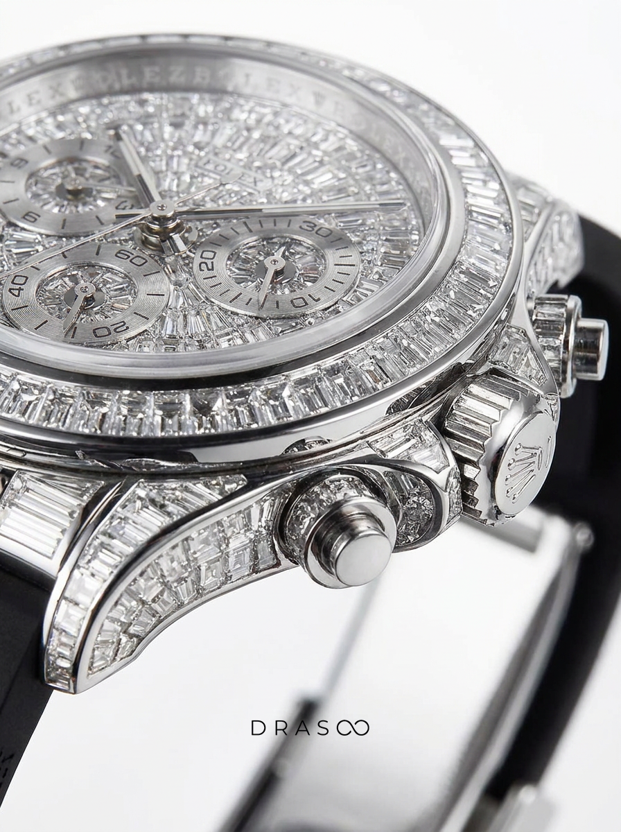 Rolex Daytona 40 mm – Full Custom – 18k White Gold set with VVS/VS Baguette Diamonds
