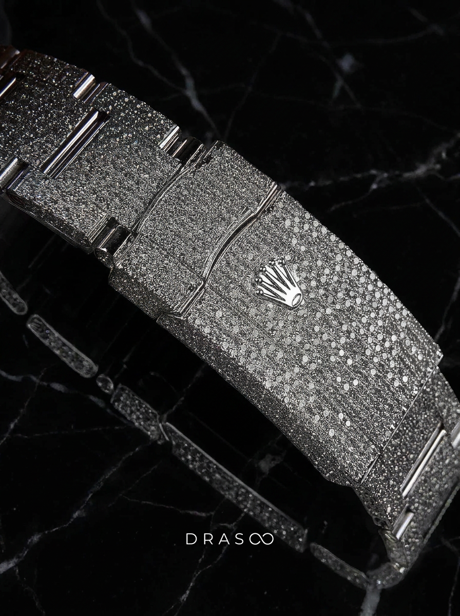 Rolex Datejust 41 – Oystersteel – Mint Green – Custom Pavé Diamond Set – Oyster
