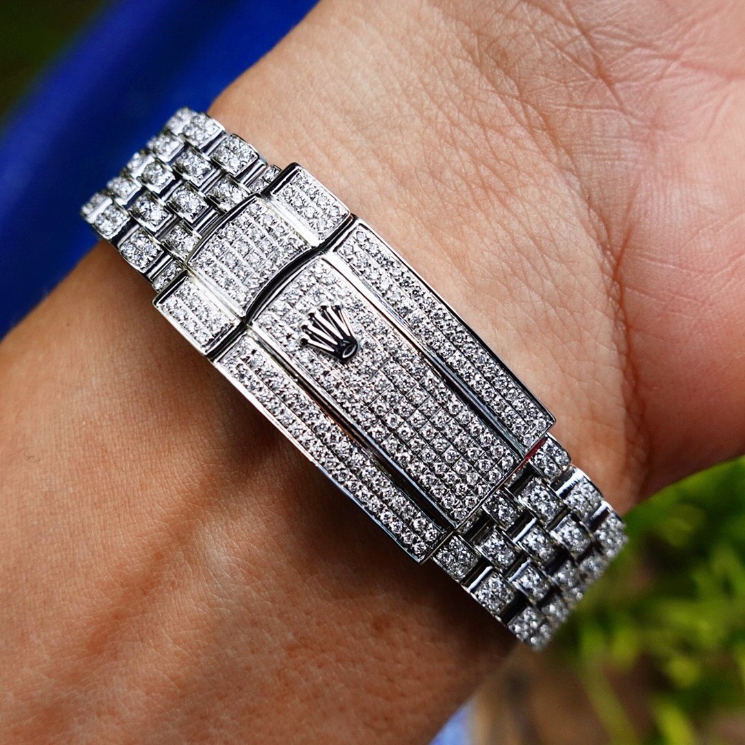 ROLEX DATEJUST 41 – “WIMBLEDON” DIAL – OYSTERSTEEL – JUBILEE – CUSTOM DIAMOND SET (PAVÉ BEZEL)