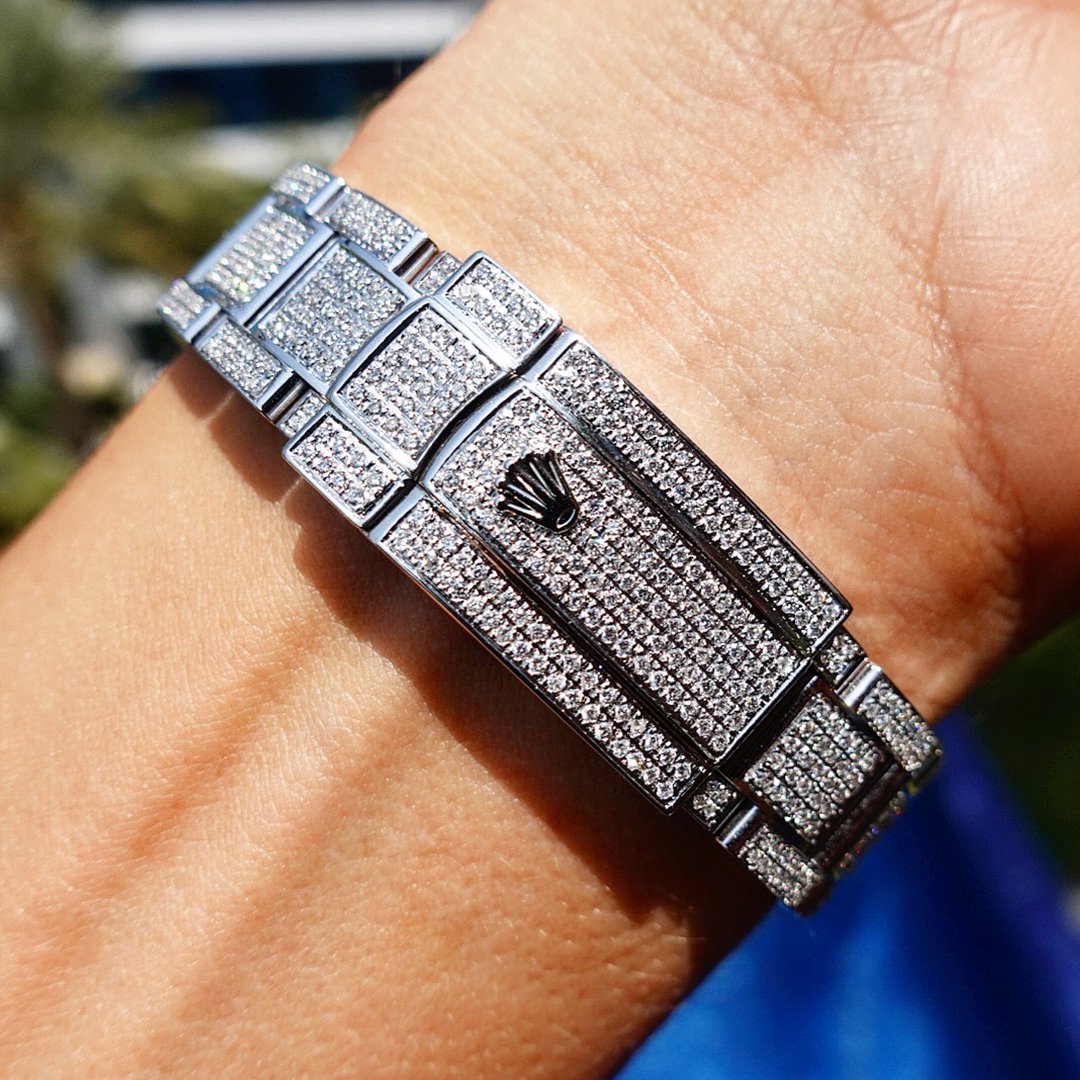 ROLEX DATEJUST 41 – “WIMBLEDON” DIAL – OYSTERSTEEL – OYSTER – CUSTOM DIAMOND SET (PAVÉ BEZEL)