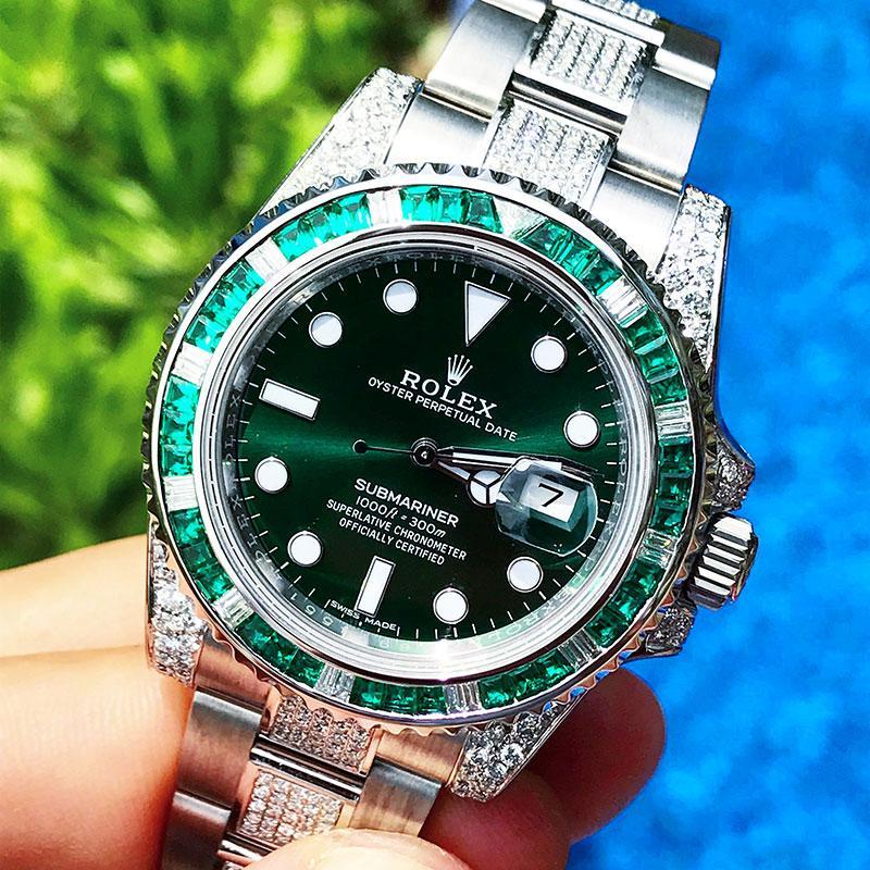 ROLEX SUBMARINER – OYSTERSTEEL “HULK”- OYSTER – CUSTOM DIAMOND SET & BEZEL