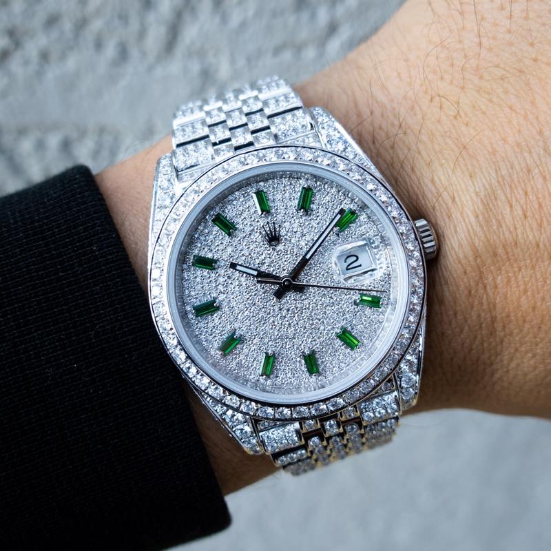 ROLEX DATEJUST 41 – OYSTERSTEEL – JUBILEE – CUSTOM DIAMOND SET – COVERT DIAL WITH GREEN MARKERS