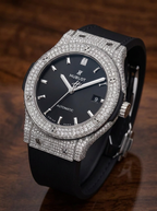 Hublot Classic Fusion 42 mm – Racing Grey Titanium – Custom Diamond-Set