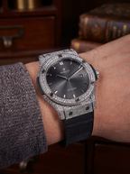 Hublot Classic Fusion 42 mm – Racing Grey Titanium – Custom Diamond-Set