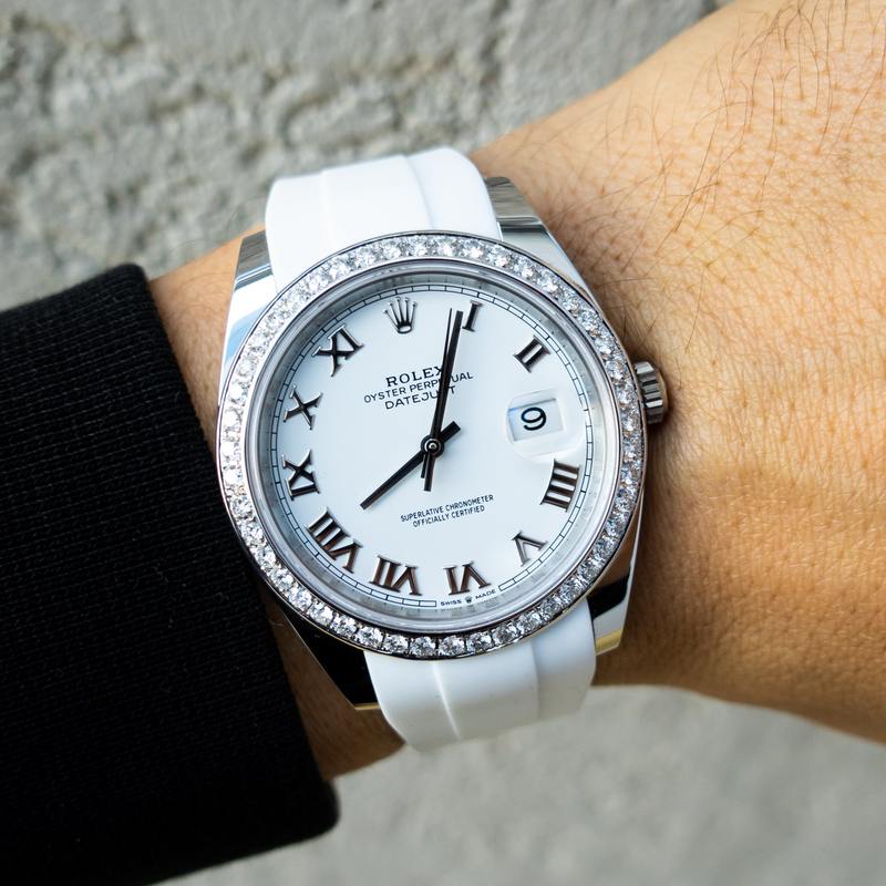 ROLEX DATEJUST 41 – OYSTERSTEEL – OYSTER – CUSTOM DIAMOND BEZEL – WHITE ROMAN DIAL – HORUS WHITE