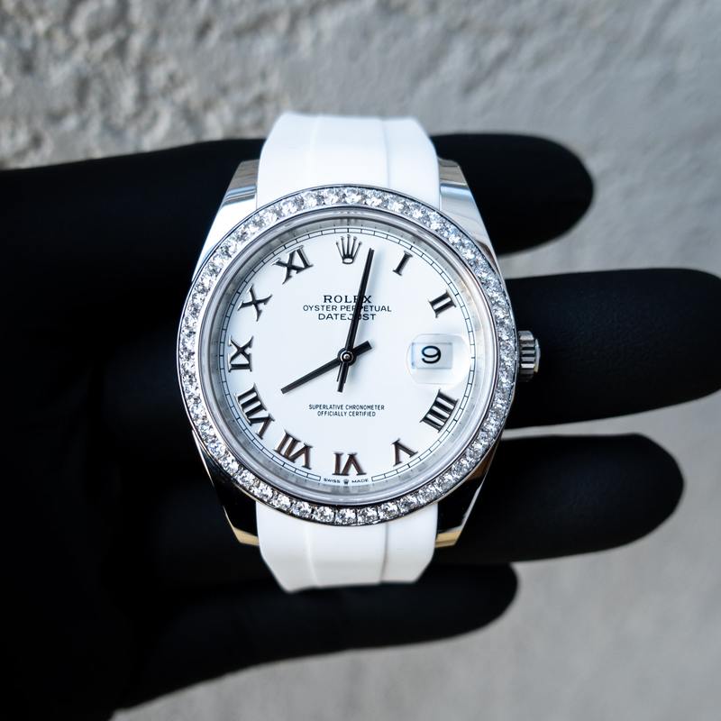 ROLEX DATEJUST 41 – OYSTERSTEEL – OYSTER – CUSTOM DIAMOND BEZEL – WHITE ROMAN DIAL – HORUS WHITE