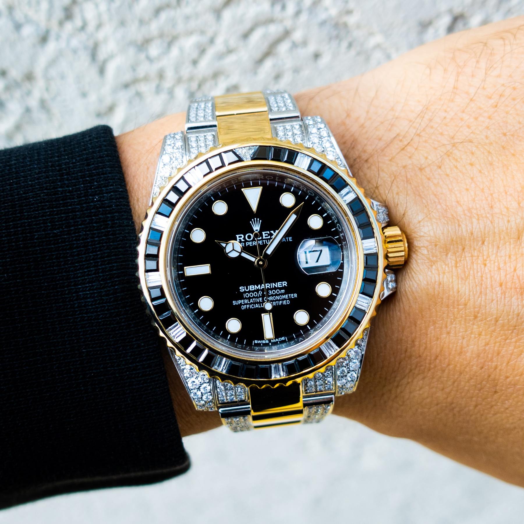 ROLEX SUBMARINER – 18CT YELLOW GOLD & OYSTERSTEEL – OYSTER – CUSTOM DIAMOND & BLACK ONYX BEZEL